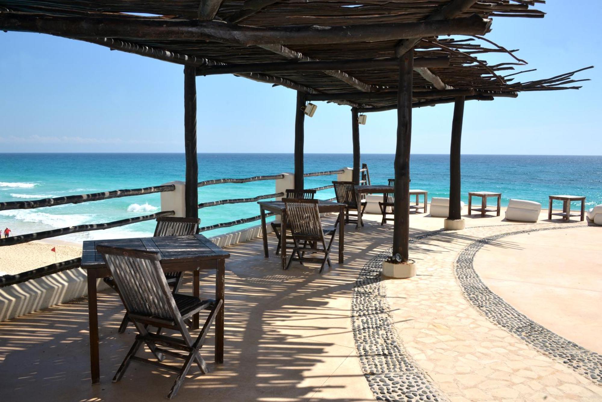 Ar Cancun Plaza Экстерьер фото